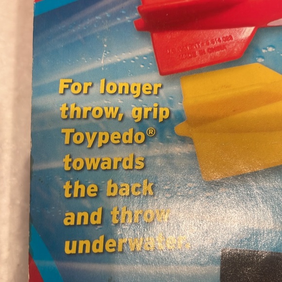 Swimways Toypedo bandits dive sticks hydrodynamic design glides 20 ft underwater - Picture 4 of 15